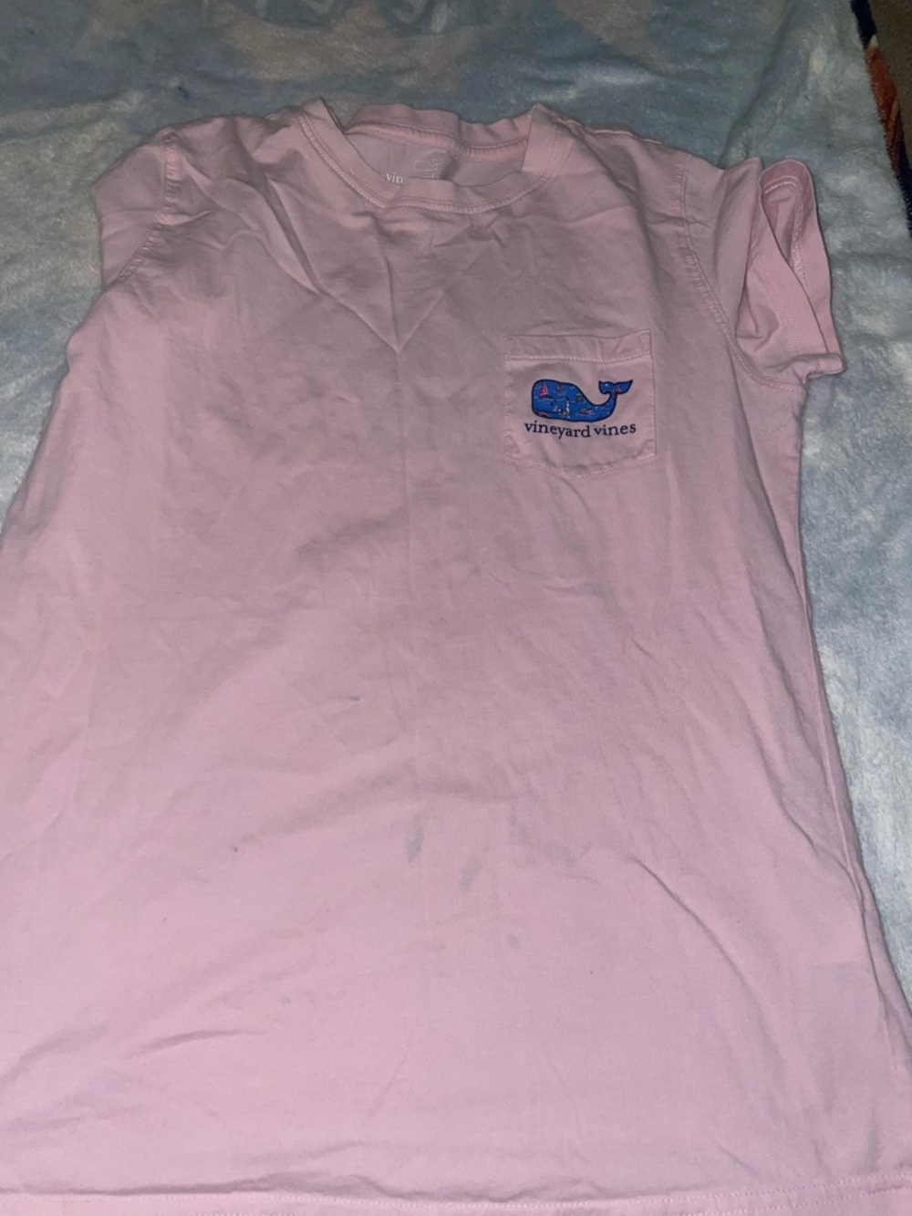 Vineyard Vines Pink Tee with Blue Nautical Whale Logo - Picture 2 of 4